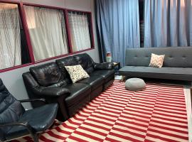 Tessasapartments Sabadell，位于萨瓦德尔的酒店