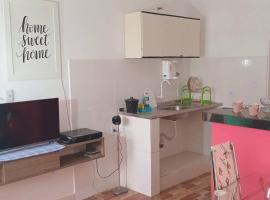 Mini casa 39 km de Brasília Novo Gama GO prox Valp GO max 3 hóspedes