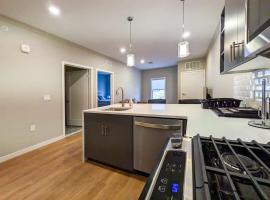 315 Brand New 1 Bedroom 1 Bath 1 Full Kit 1 Liv，位于Dunellen的酒店