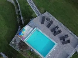 Holiday House Sunset Spa