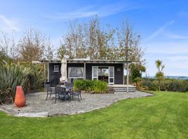 Tawharanui Cabin - Rural Cabin Studio，位于沃克沃思的酒店