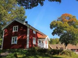 Nice Home In Värnamo With 2 Bedrooms And Wifi