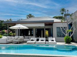 Villa Divano - by Sublime Samui Villas，位于曾蒙海滩的酒店