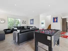 Seaside 3-Bed Home Direct Beach Access