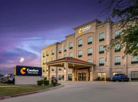 Comfort Inn & Suites Fort Worth - Fossil Creek