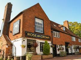 Rose and Crown B&B，位于Burwash的酒店