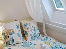 Petite chambre dans maison individuelle，位于Saint-Renan的酒店