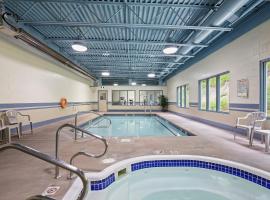 格伦伍德套房汽车旅馆，位于Trail的酒店