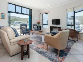 Penthouse on the sea in Hermanus