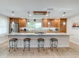 Cape Key Updated Beach Bungalow