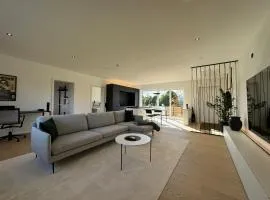 Neues Repräsentatives Designer Loft im Herzen Bayerns