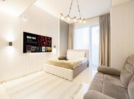Apartment With Private Garden - Luxe Diamond，位于Ḩiz̧āyib az Zānah的酒店