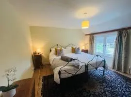 Beautifully Quaint Cottage