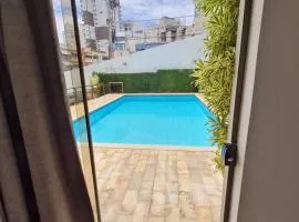 Suíte com piscina Beira Mar Centro Guarapari ES