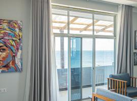 Uroa Escape - Zanzibar Beach Front Condo -AC - WIFI