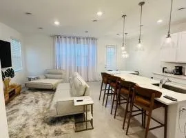 Beautiful Townhouse in Resort near Disney