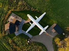 Ilmatar Airplane Lodge