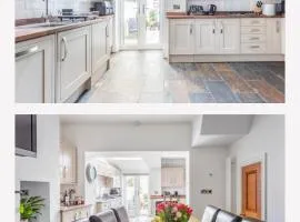 Heart of Cockermouth Gem 4 bedrooms 6 beds 2 bathrooms