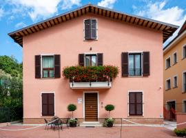 Sibilla Ospitalità，位于Visso的酒店