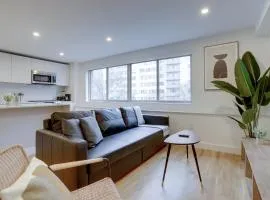 Apartment Just 10 Minutes Away to Airport
