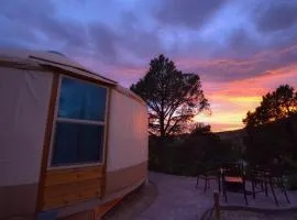 Yurt Overlook #09 with AC and Private Bath 2 Kings