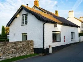 North Wales Cottage Views, Walks, Dogs Welcome