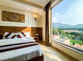 Hotel Nirvana Bliss, Behind Parmarth Niketan，位于瑞诗凯诗的酒店