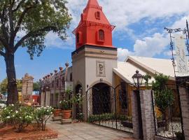 Art and Soul Restaurant, Accommodation, French Bar and Art Gallery，位于帕雷斯的酒店