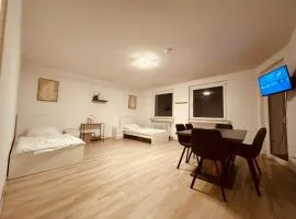 FeWo 6P Balkon TV Küche