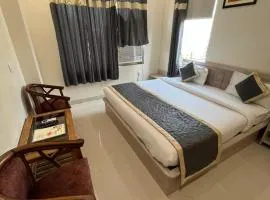 HOTEL KAVANA