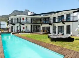 Neighbourgood 1st Crescent