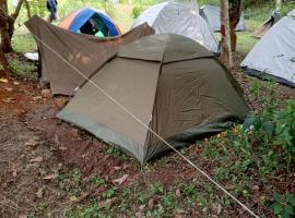 Freeman Campsite & Nature Park，位于Mparo的酒店