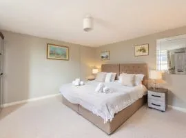 Lovely Georgian Loft in The Very Centre of Bath