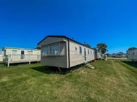 Lovely 6 Berth Caravan At Valley Farm Park In Essex Ref 46762V