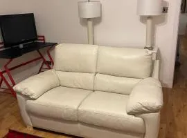 Morrisons 2 weeks plus city centre 2 bedroom Apt