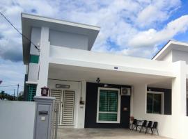 Darwisyh Homestay，位于樟仑的酒店