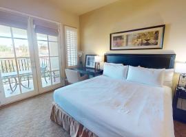 LV034 Cozy Upstairs Legacy Villas Suite，位于拉昆塔的酒店