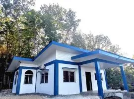 House with Sunrise&Beach view