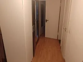 Zimmer in weißhausstraße in einer Wohnung