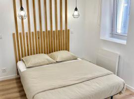 Relax & Cosy Saint Just Saint Rambert，位于Saint-Just-Saint-Rambert的酒店