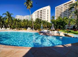 A pie de mar en zona hotelera, 1BR condo In Monarca Ixtapa, no pagas brazalete，位于伊斯塔帕的酒店