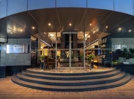 The Mirador，位于孟买的酒店