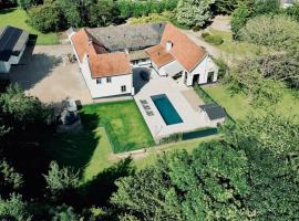 Landhuis met zwembad nabij M'tricht en Valkenburg