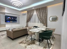 LUXURY PREMIUM #POINT e，位于Point E的酒店