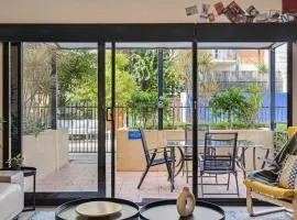 Spacious 3-Level Townhouse with Pool in Northbridge