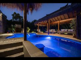 3 Bedroom House - COOLUM BALI RETREAT，位于库鲁姆海滩的别墅