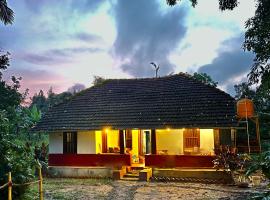 TauSco Homestay & Campsite - Coorg，位于马迪凯里的豪华帐篷营地