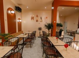 Gaki Hotel