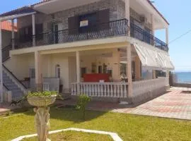 Maria's Apartment