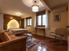 La Casa de la Luz con Piscina Julio y Agosto